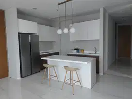 BRAND NEW EXCLUSIVE WITH PRIVATE LIFT APARTEMEN SAUMATA SUITES