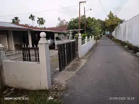 Dijual rumah dan tanah