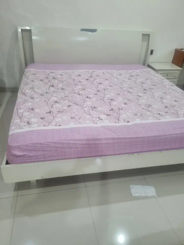 Jual murah Ranjang + Springbed Super King