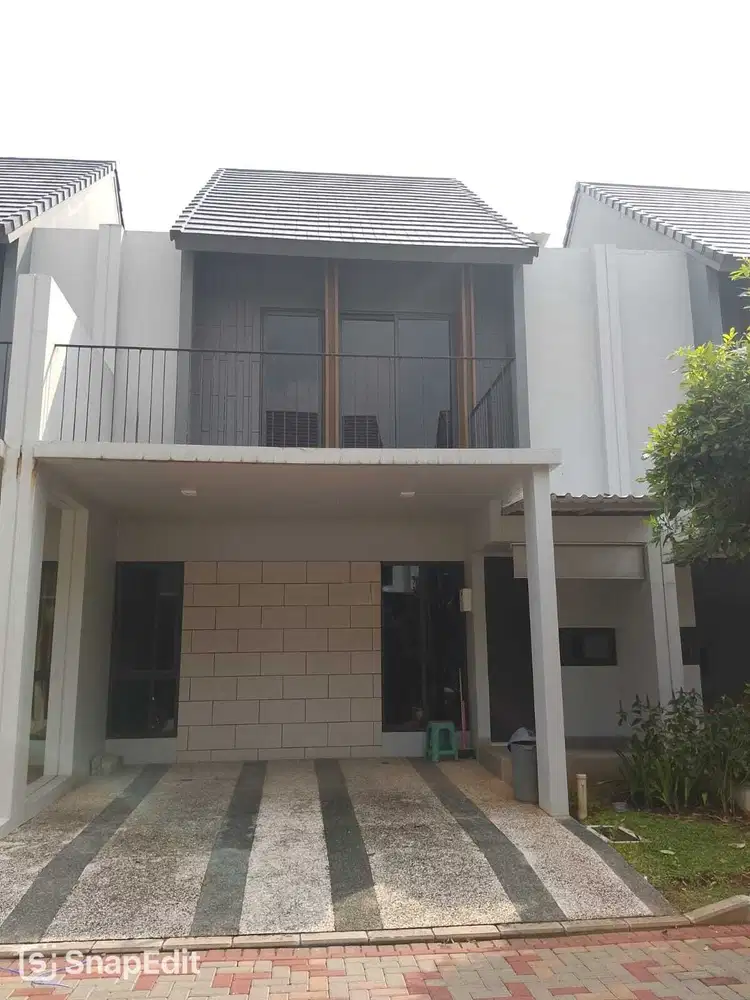 Dijual rumah siap huni di wisteria cakung jakarta timur