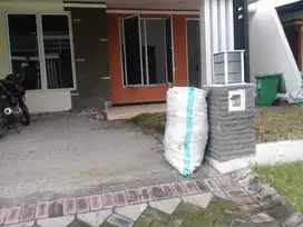 Rumah Dijual di Perum La Diva Blok D1, Menganti - Surabaya