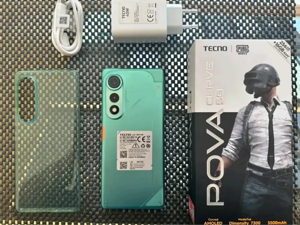 Tecno Pova Curved 5G Ram 8/256 masih. Baru belum terpakai bRu 2minggu