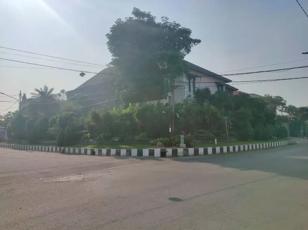 Dijual Rumah mewah di Kupang Indah XVI, Surabaya