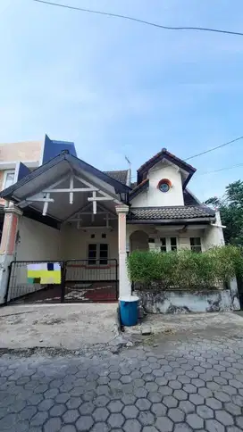 Taman Pondok Indah - Wiyung