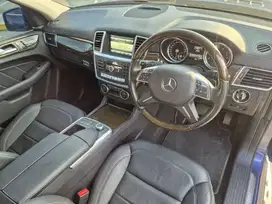 GLS400 2017 KM RENDAH WARNA ANTIK KONDISI SEPERTI BARU CASH