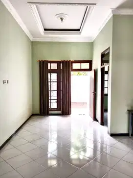 DIJUAL RUMAH DI PRUM JENGGOLO DEKAT MINU PUCANG SIDOARJO