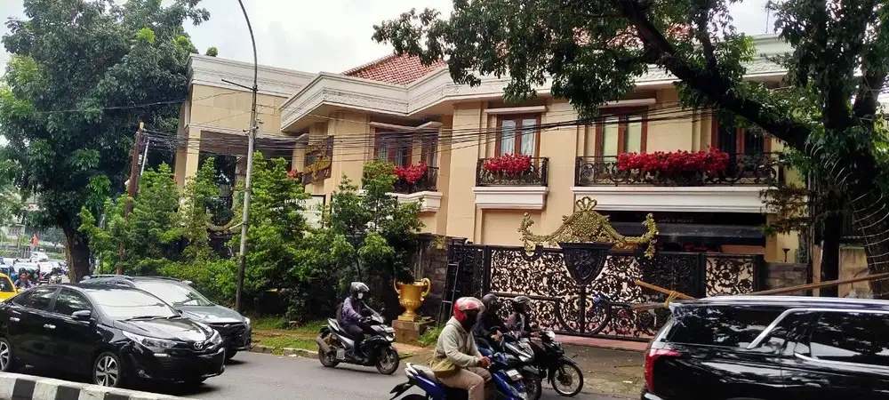 Rumah Hoek di Bintaro Jaya Sektor 7, Hanya 8 Menit ke Tol Pondok Aren