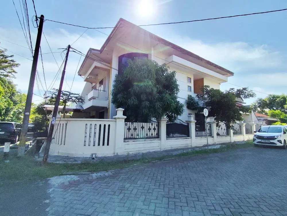 RAYA SARONO JIWO BAWAH PASAR‼️Rumah Lebar 15 meter Akses Raya Prapen
