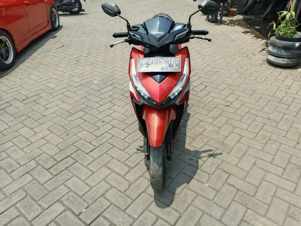 Vario 125 tahun 2015. Ss lengkap