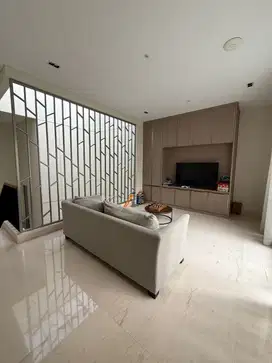 RUMAH FULL FURNISHED CLUSTER MOZART SYMPHONIA GADING SERPONG