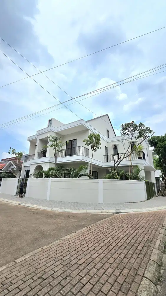 Dijual Rumah Hook – Kencanaloka BSD Semi Furnished 2 Lantai