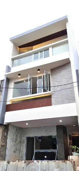 Dijual Rumah Minimalis Brand New Duri Kepa 3 Lantai Full