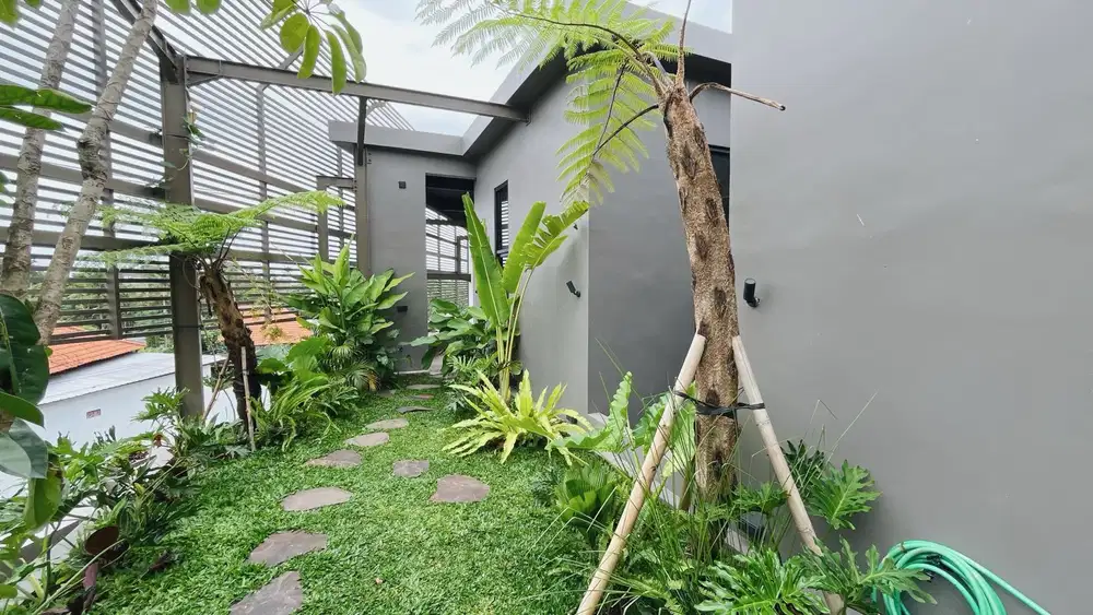 DIJUAL GEDUNG COCOK UNTUK BISNIS DI DEKAT PANTAI NYANYI