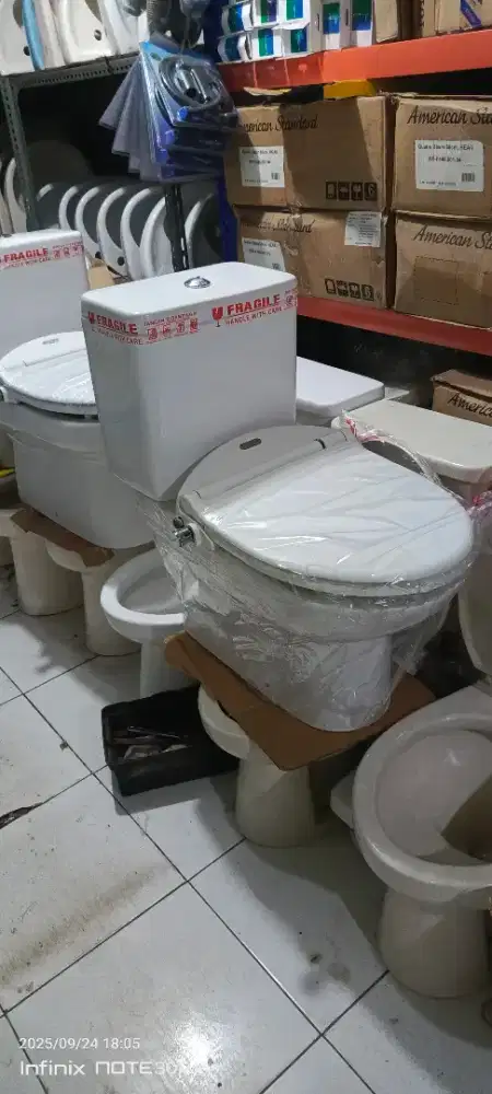 Closet duduk toto omni tutup ecowaser siap pakai