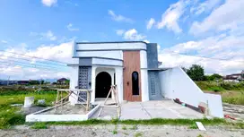 Industrial Tropis Ekonomis Rumah 360 Juta di Timur Kota Jogja
