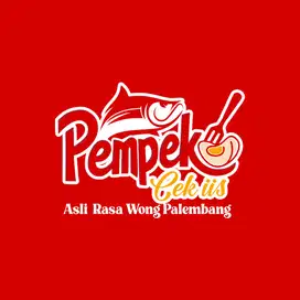 Crew Rumah Makan Pempek