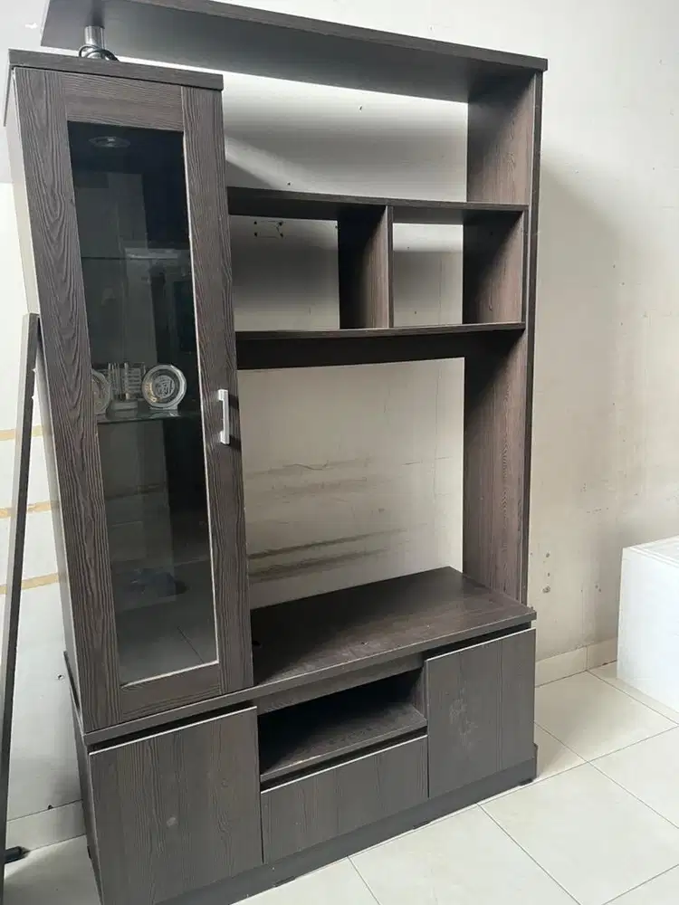 Rak TV minimalis
