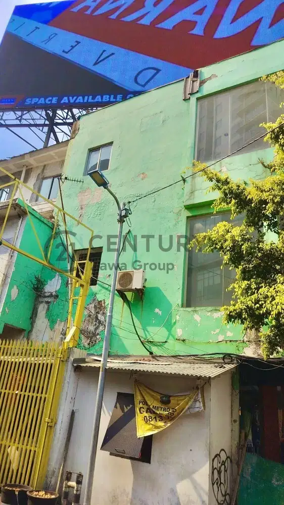 Dijual Murah Ruko Gajah Mada 3 Lantai Strategis Jakarta Pusat