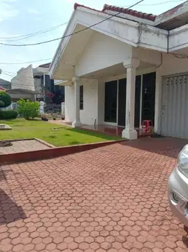Mainroad Cluster Surabaya Barat Rumah di Satelit Indah