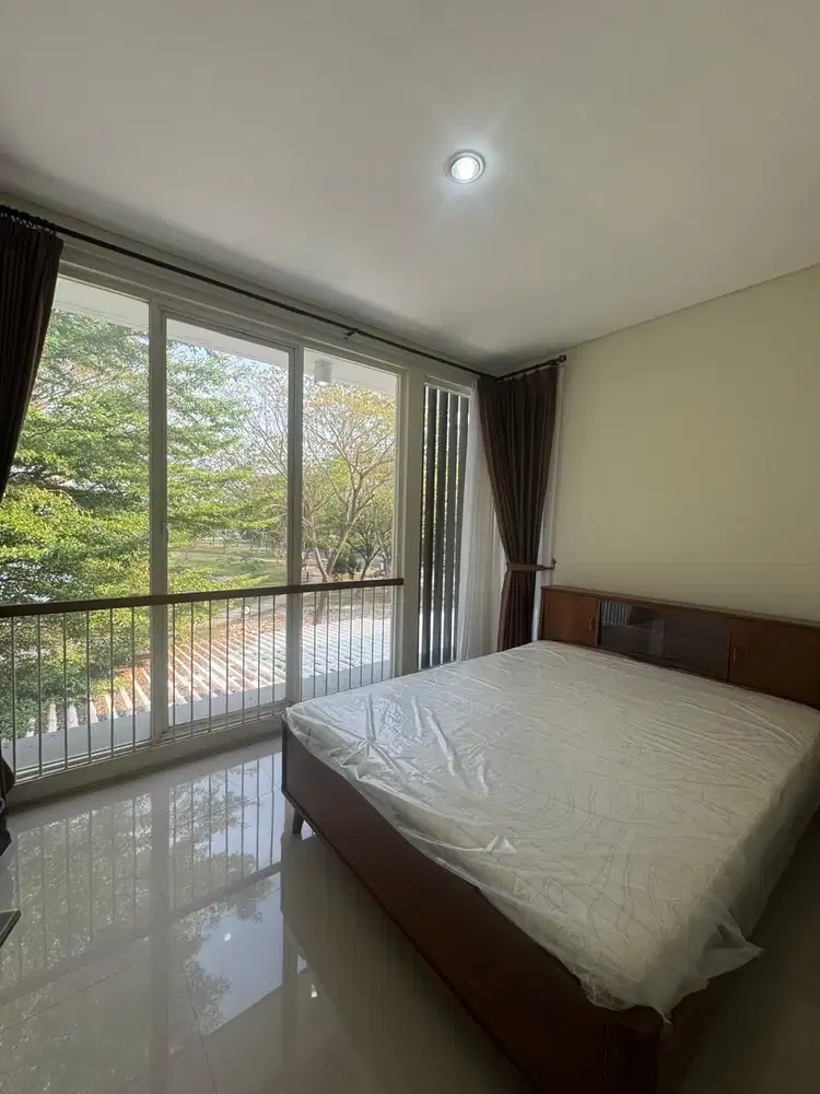 Murah Rumah 2 Lantai SHM View Lake Citraland