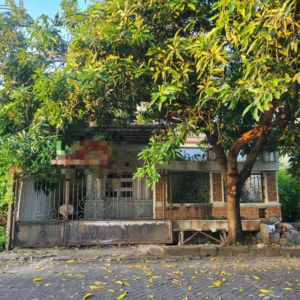 RUMAH 2 LANTAI DI GOLDEN PARK