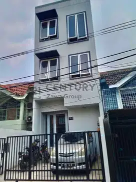 Dijual Rumah 3.5 Lantai Taman Cosmos Murah Meriah Kebon Jeruk, Jakarta