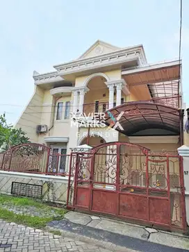Dijual Rumah 2 Lantai Full Furnished di Tenggilis Utara