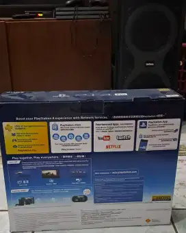PS 4 ORI 1 TB,baru make 3 bulan lebih