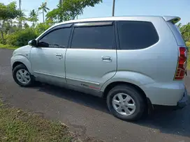 Toyota Avanza 2011 Bensin