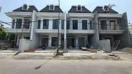 Jual Rumah Baru American Style Dharmahusada Indah Surabaya