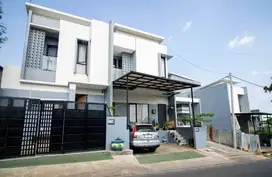 Termurah Rumah 2 Lantai Plus Balkon di dekat Cijambe Arcamanik Kota