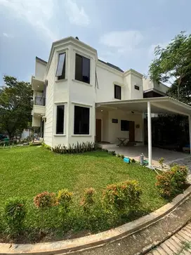 Rumah Hook baru renov di Prestigia The eminent BSD Dekat AEON
