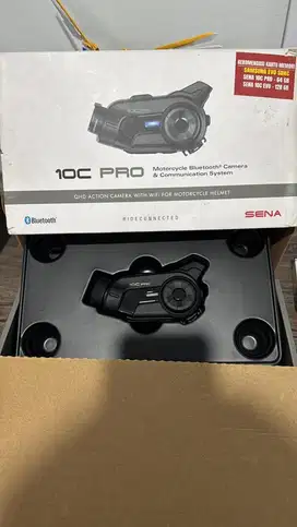 INTERCOM SENA 10C PRO with 1440p CAM BRAND NEW!!!