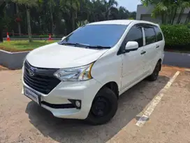 TDP Rendah -  Daihatsu Xenia 1.3 X STD Bensin AT 2016 Putih KMG