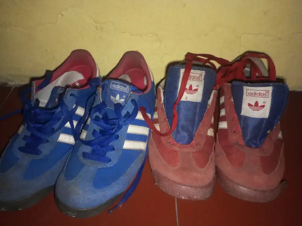 Jual sepatu second Adidas