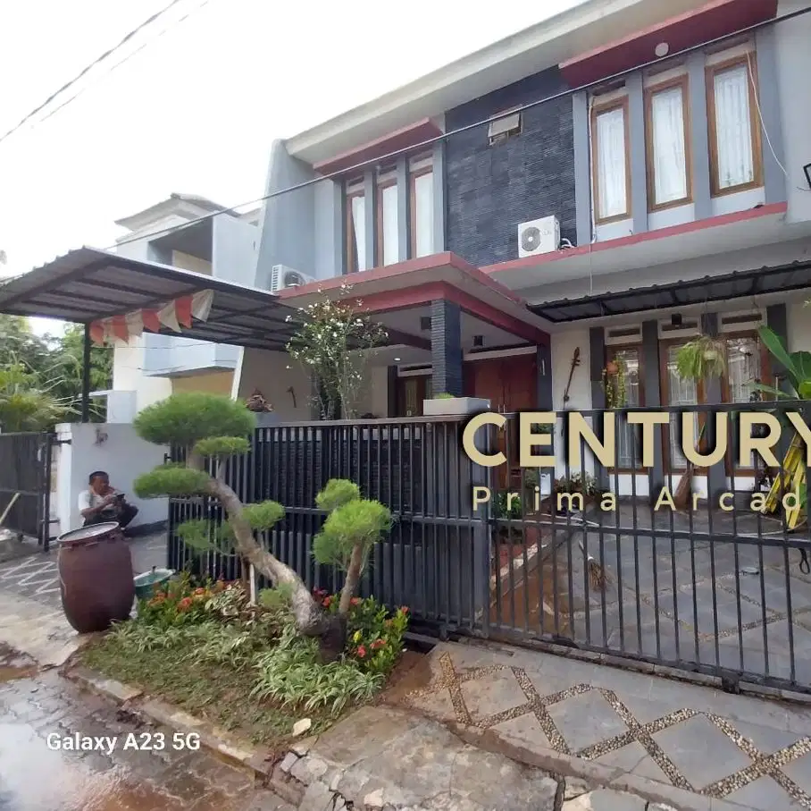 Rumah Modern Minimalis Dengan Private Pool di Villa Gunung Lestari