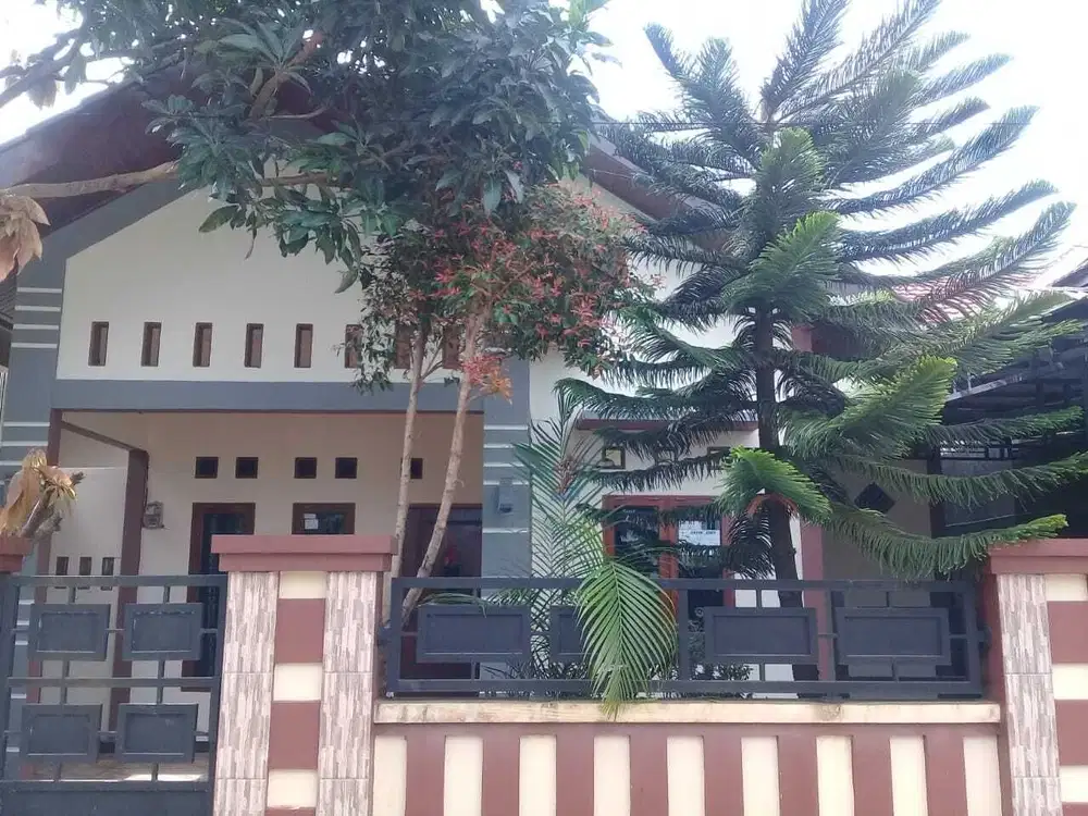 RUMAH SIAP HUNI TENGAH KOTA LOKASI SEPINGGAN