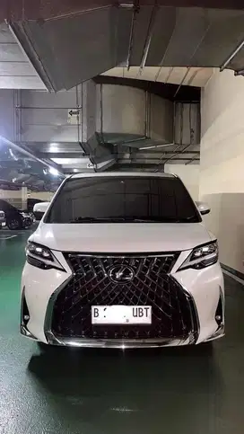 Lexus LM350 7-Seater 2022