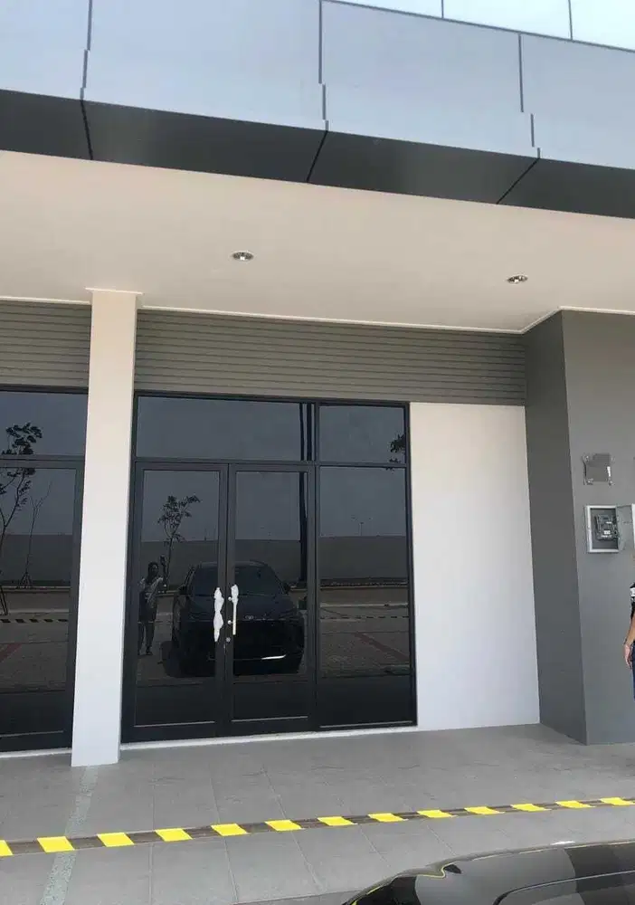 Ruko Ebony Batavia PIK, Brand New, Uk. 4,5x18, Jarang Ada