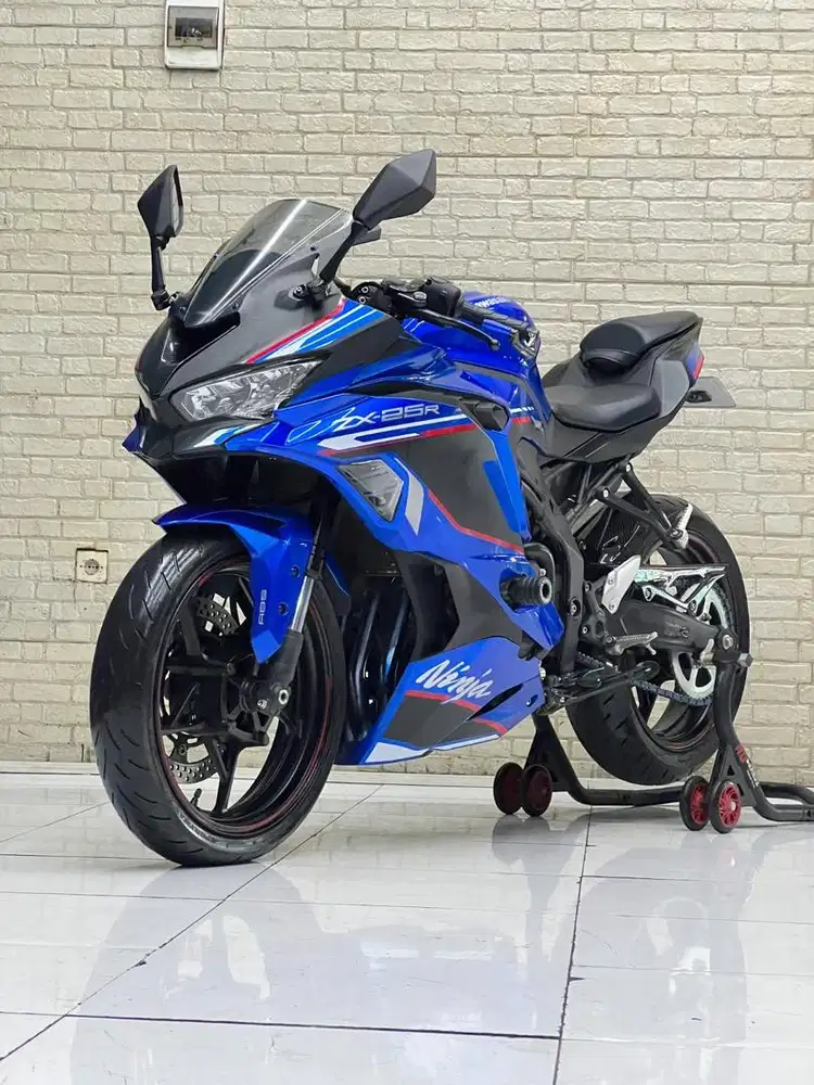 ⭐️⭐️⭐️⭐️ Blue Plasma!! Kawasaki zx-25 - 250cc| 2024 | Wulan mustika