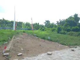 Tanah pekarangan shm siap bangun Krian sidoarjo