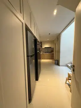 RUMAH MEWAH FULL FURNISHED LAKE VIEW  Mozart Gading Serpong