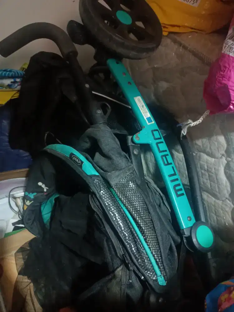 Stroller Kereta Dorong Bayi Pliki Milano 568
