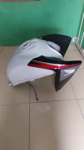 Tangki Megapro mono