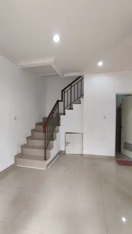 RUMAH MURAH HADAP UTARA MALLIBU VILLAGE - GADING SERPONG
