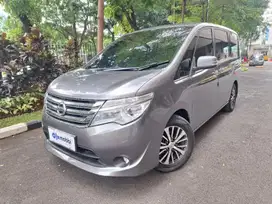 DP 5% Nissan Serena 2.0 Bensin-AT 2015 SMF