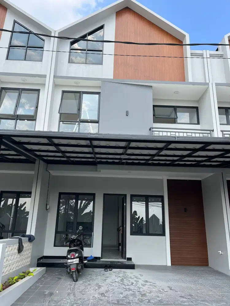 Dijual rumah bagus siaphuni di Sawangan Depok