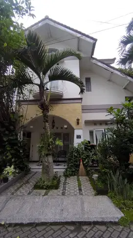 Rare Item Rumah Turun Harga Classic Style Di Kota Malang Lokasi Premium