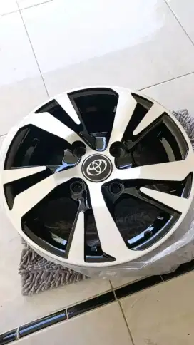 VELK MOBIL INNOVA