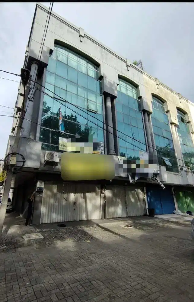 Ruko Gandeng 5 lantai 209m² Royal Sunter hadap jalan raya